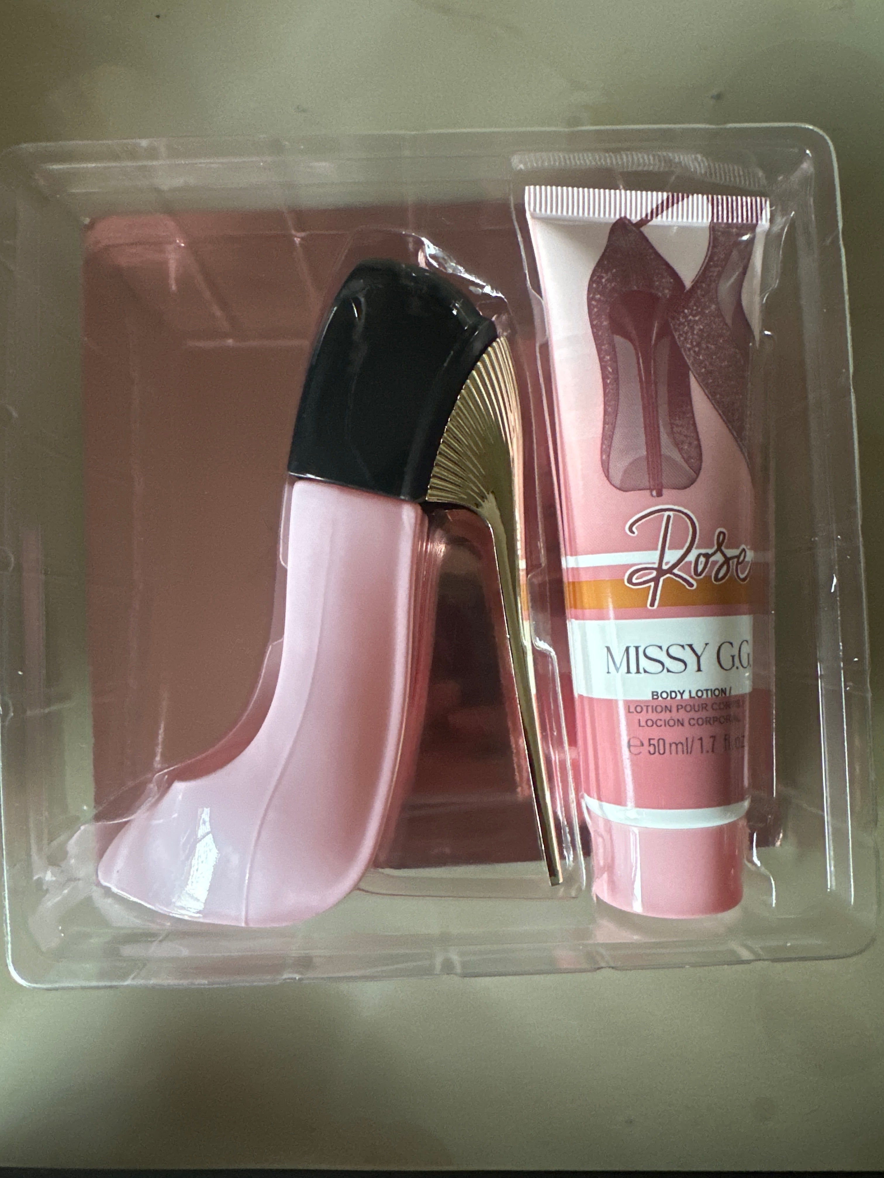 Set Regalo - Eau de Parfum y Body Lotion